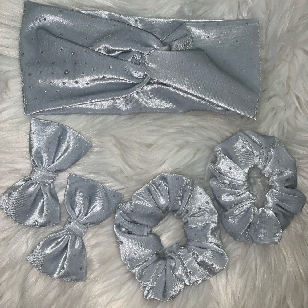 Set: headband, scrunchies and pins